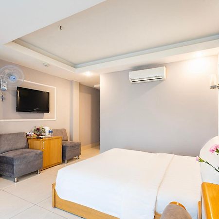 Lucky Star Hotel - Ben Thanh Ho Chi Minh City Exterior photo