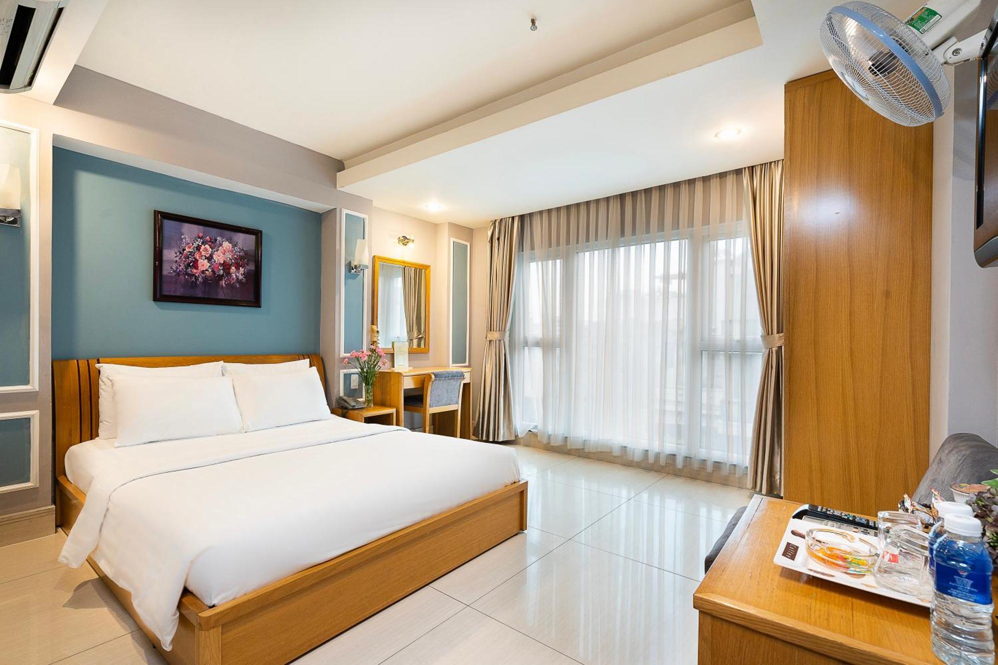 Lucky Star Hotel - Ben Thanh Ho Chi Minh City Exterior photo