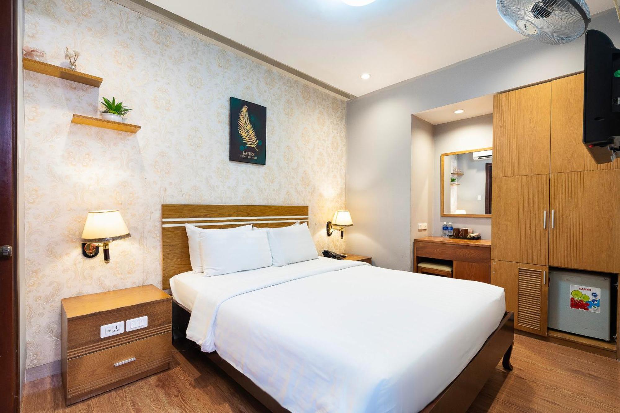 Lucky Star Hotel - Ben Thanh Ho Chi Minh City Exterior photo