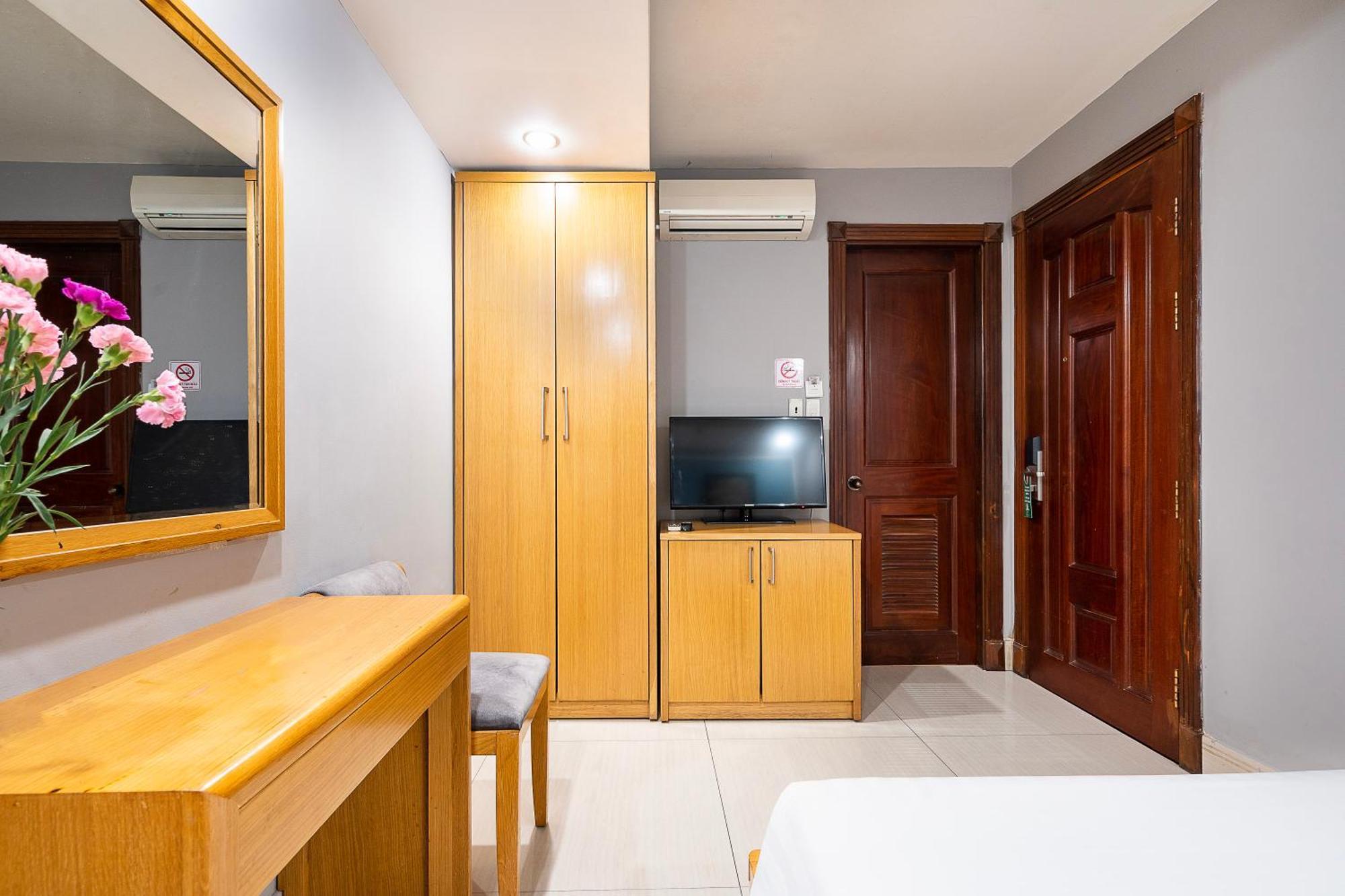 Lucky Star Hotel - Ben Thanh Ho Chi Minh City Exterior photo