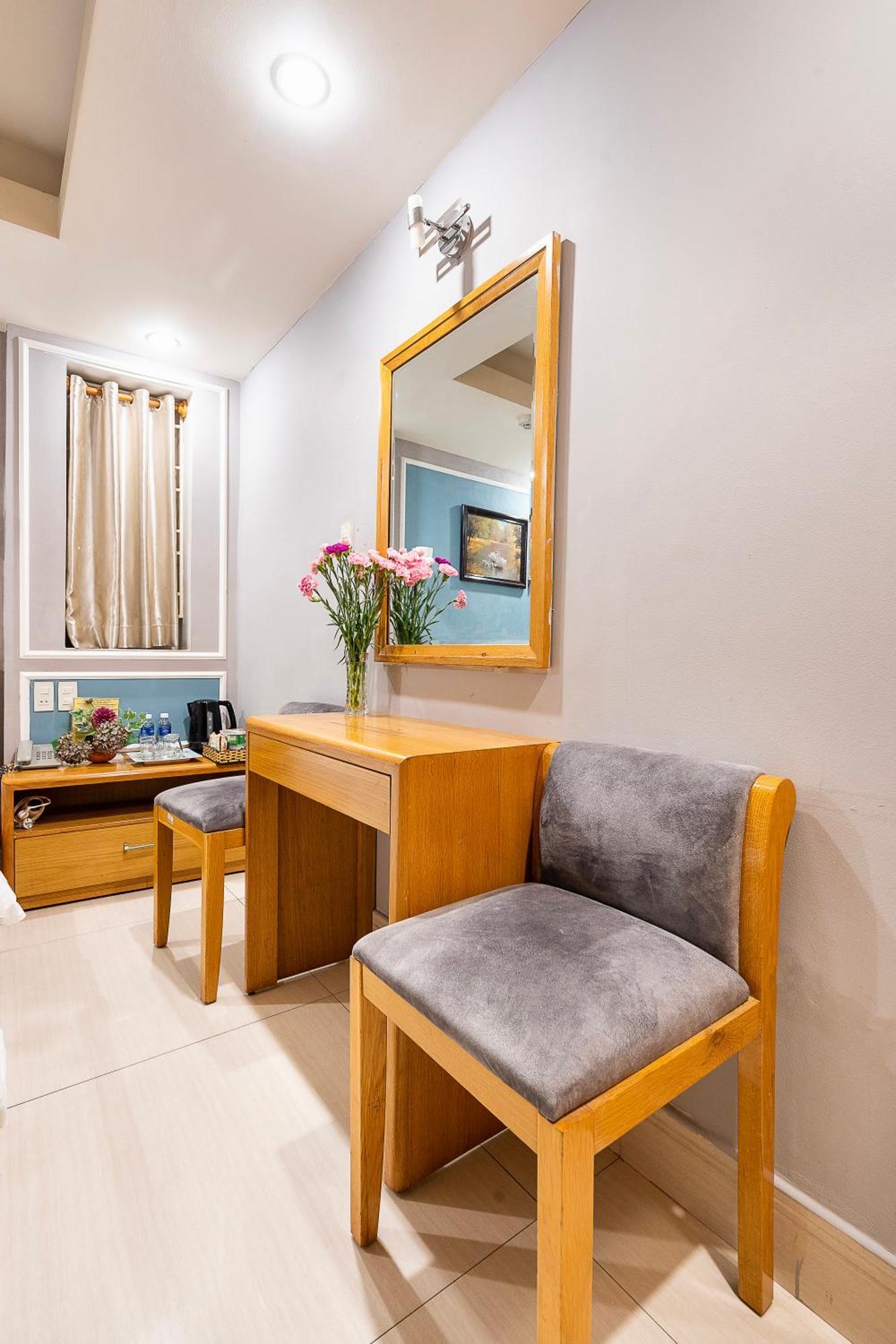 Lucky Star Hotel - Ben Thanh Ho Chi Minh City Exterior photo