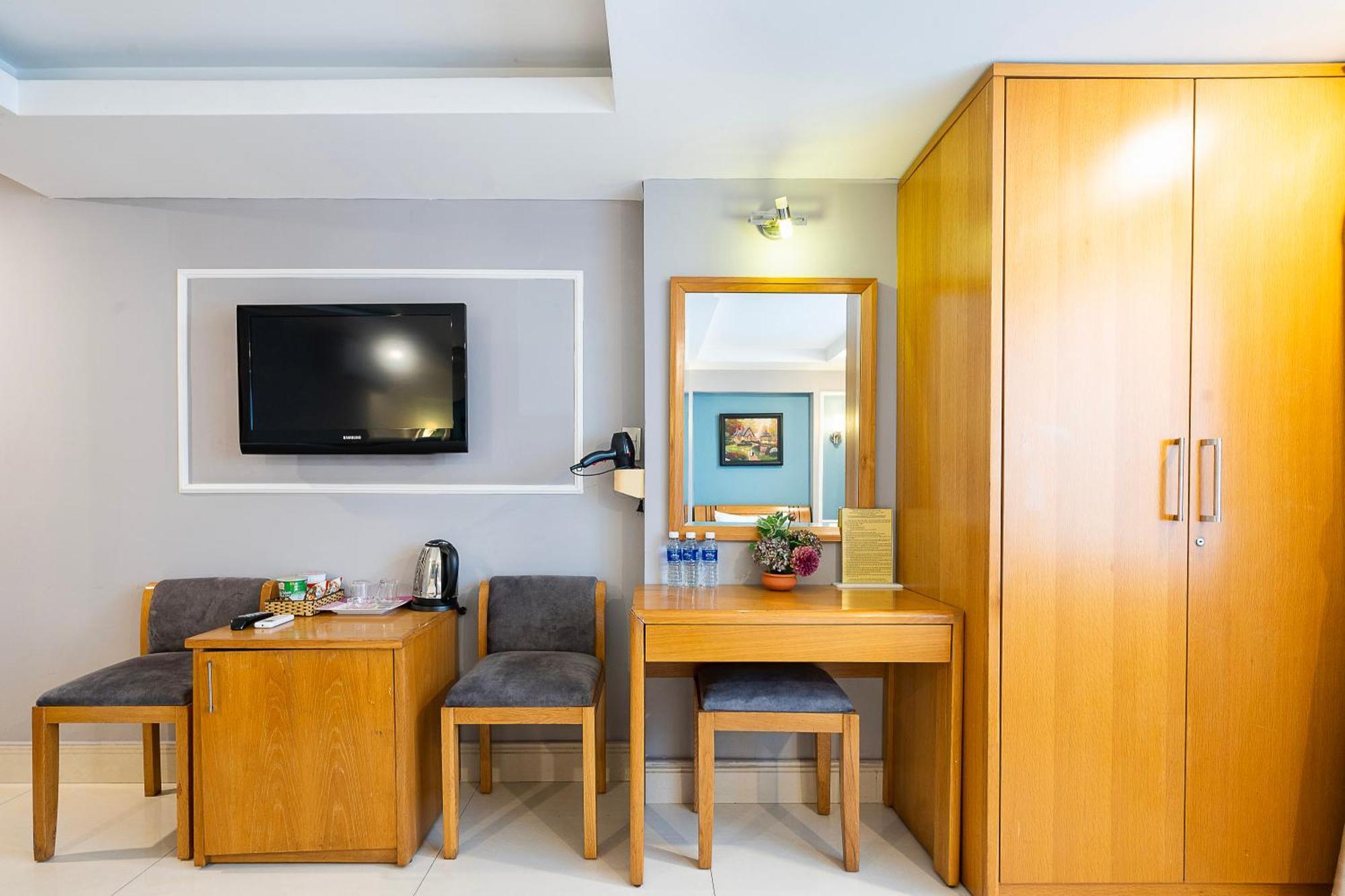Lucky Star Hotel - Ben Thanh Ho Chi Minh City Exterior photo